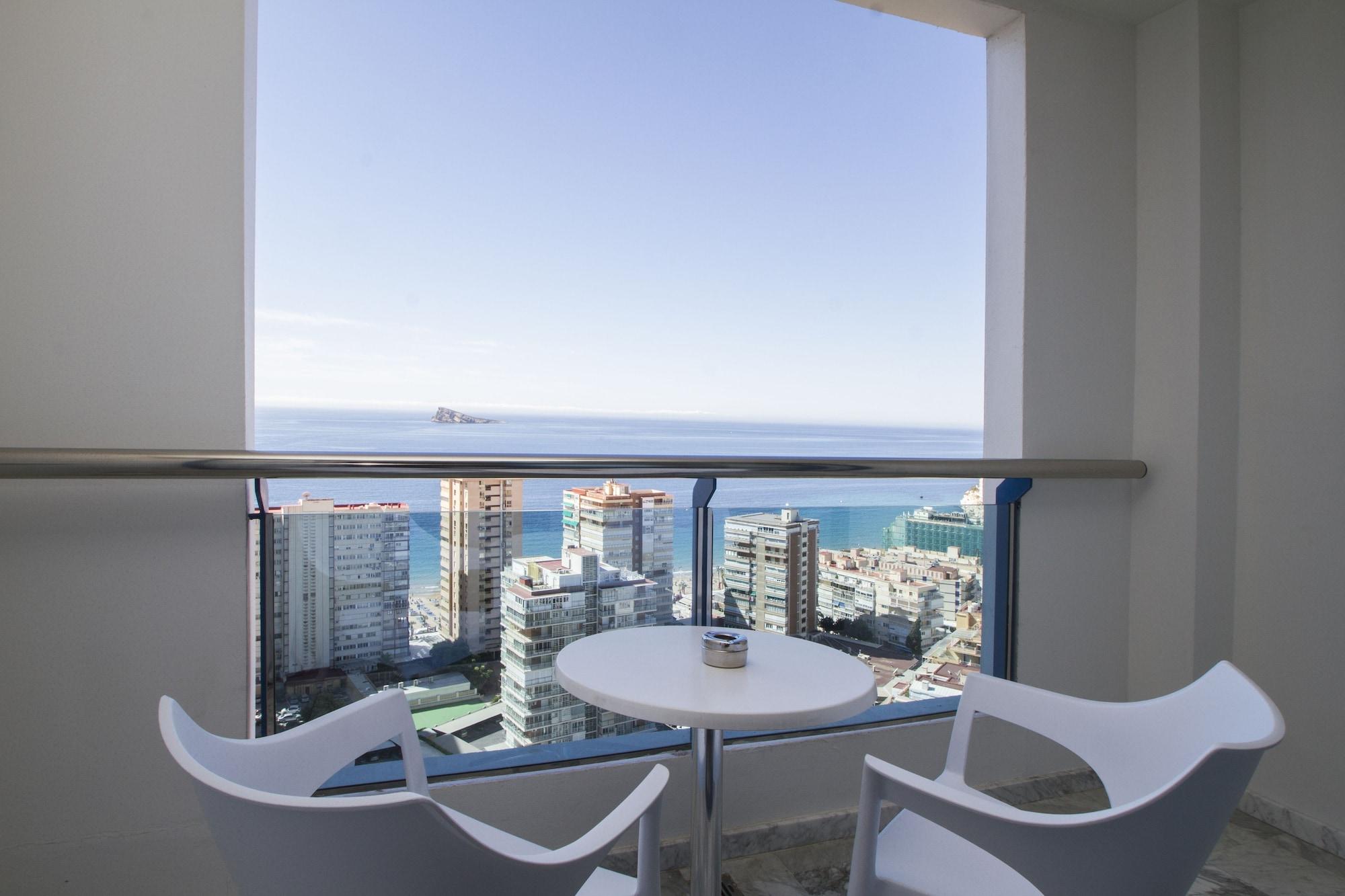 Hotel Madeira Centro Benidorm Buitenkant foto