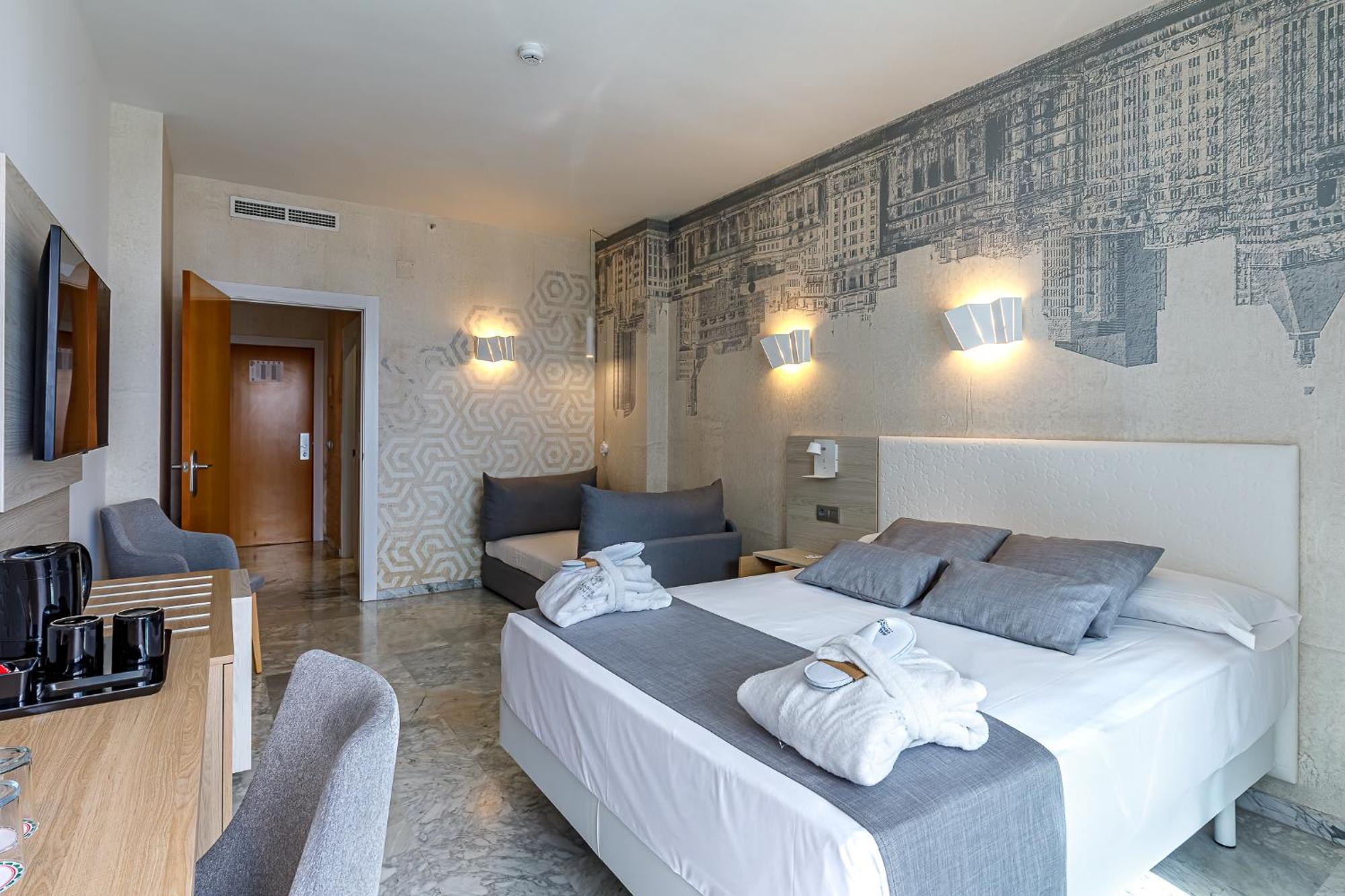 Hotel Madeira Centro Benidorm Buitenkant foto