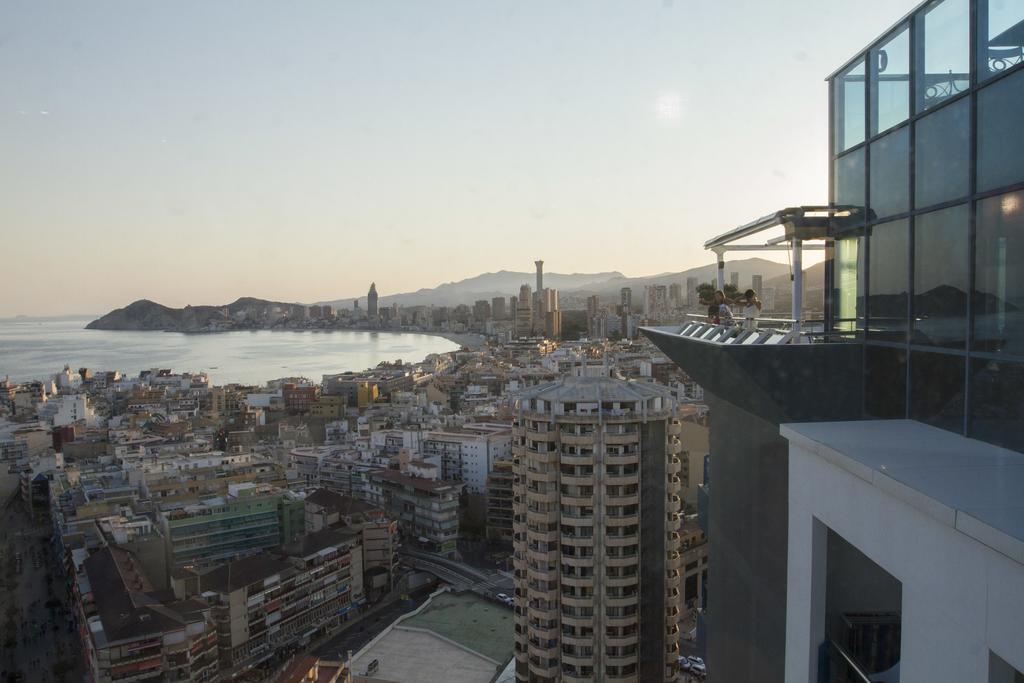 Hotel Madeira Centro Benidorm Buitenkant foto
