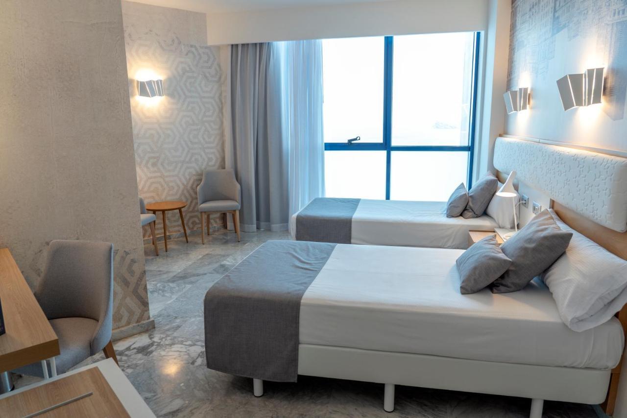 Hotel Madeira Centro Benidorm Buitenkant foto